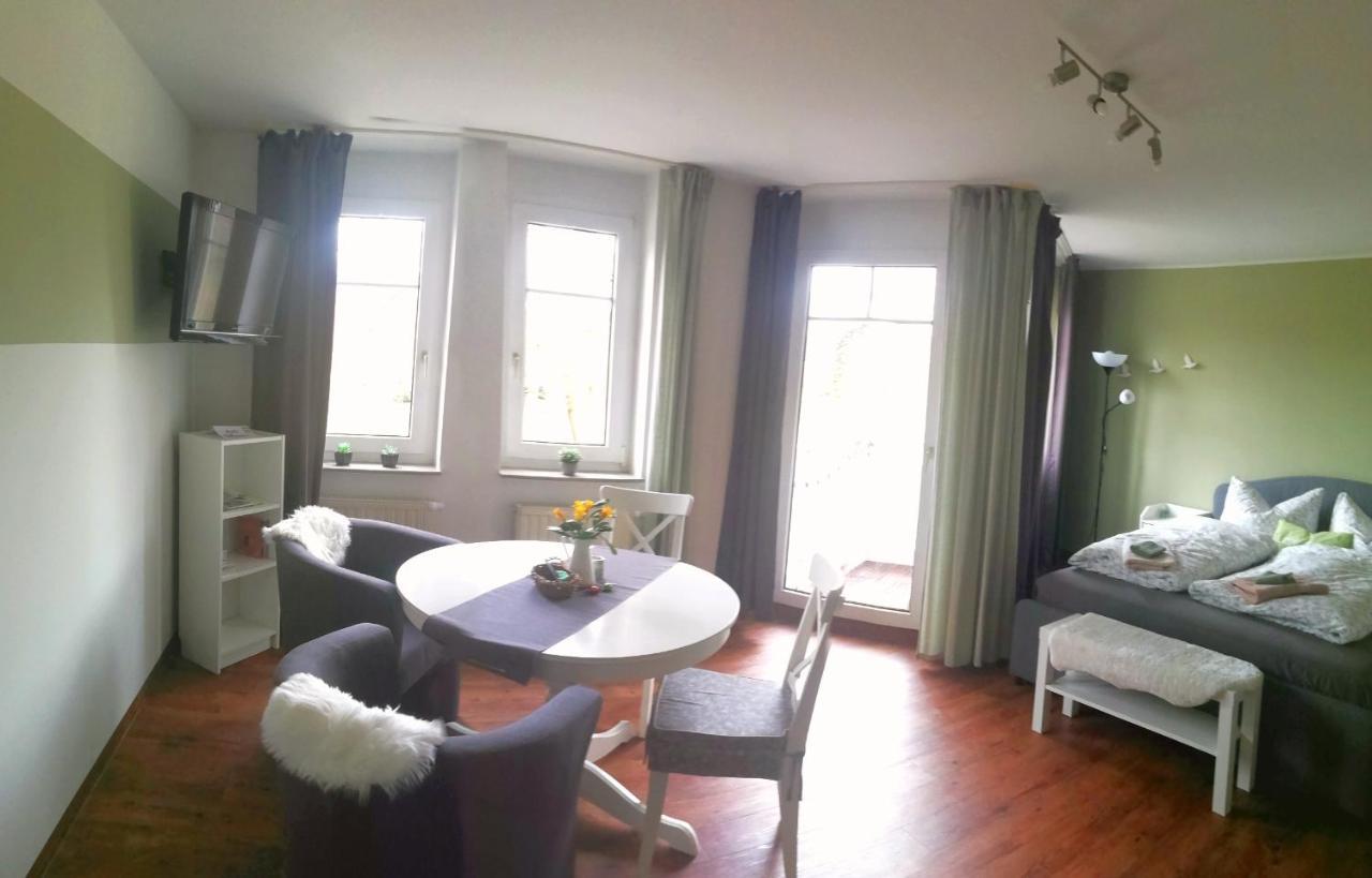 Ferienwohnung Am Kurpark Bad Klosterlausnitz Eksteriør bilde
